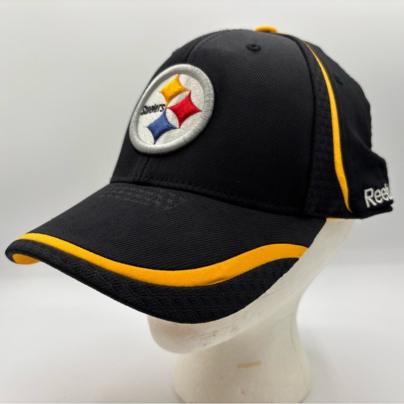 Pittsburgh Steelers NFL Reebok Black/Yellow Onfield Large/XL Flex Fit Fitted Hat - Picture 2 of 15